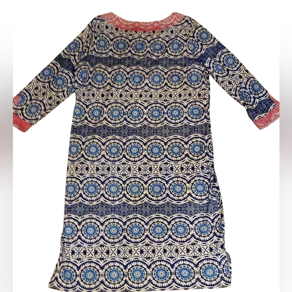 Caribbean Joe -NWOT Geometric Designrd Dress, 3/4 Sleeves W/Slits & Bottom Slits - Picture 8 of 12